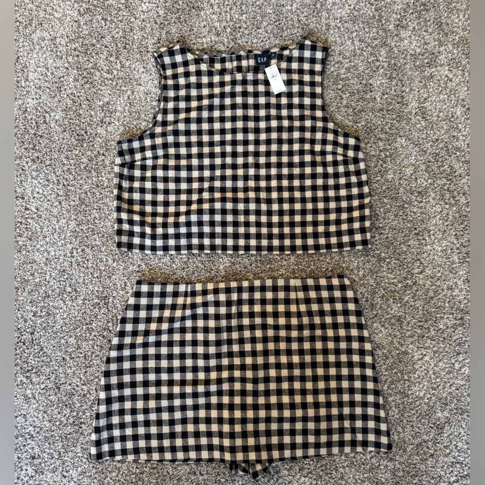 GAP Black and Cream Checkered Skirt Set